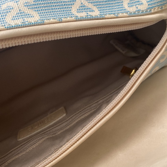 Cute Barrel Bag - Picture 5 of 7